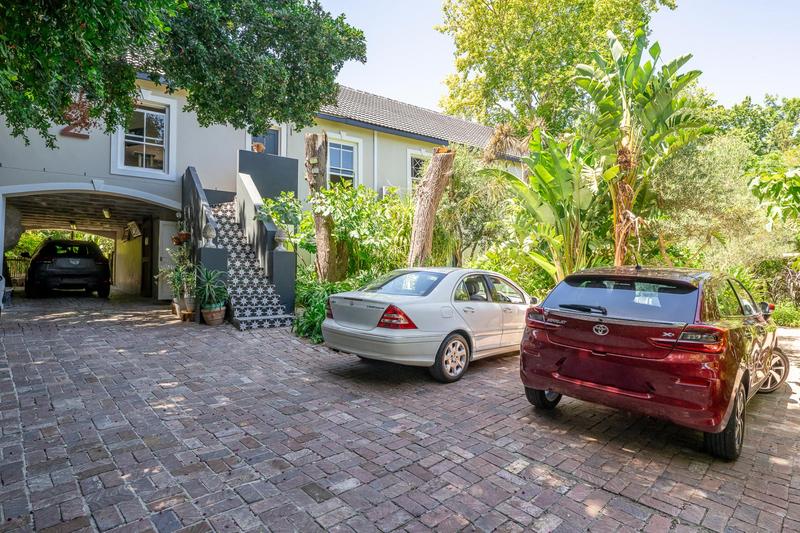 7 Bedroom Property for Sale in Somerset West Western Cape